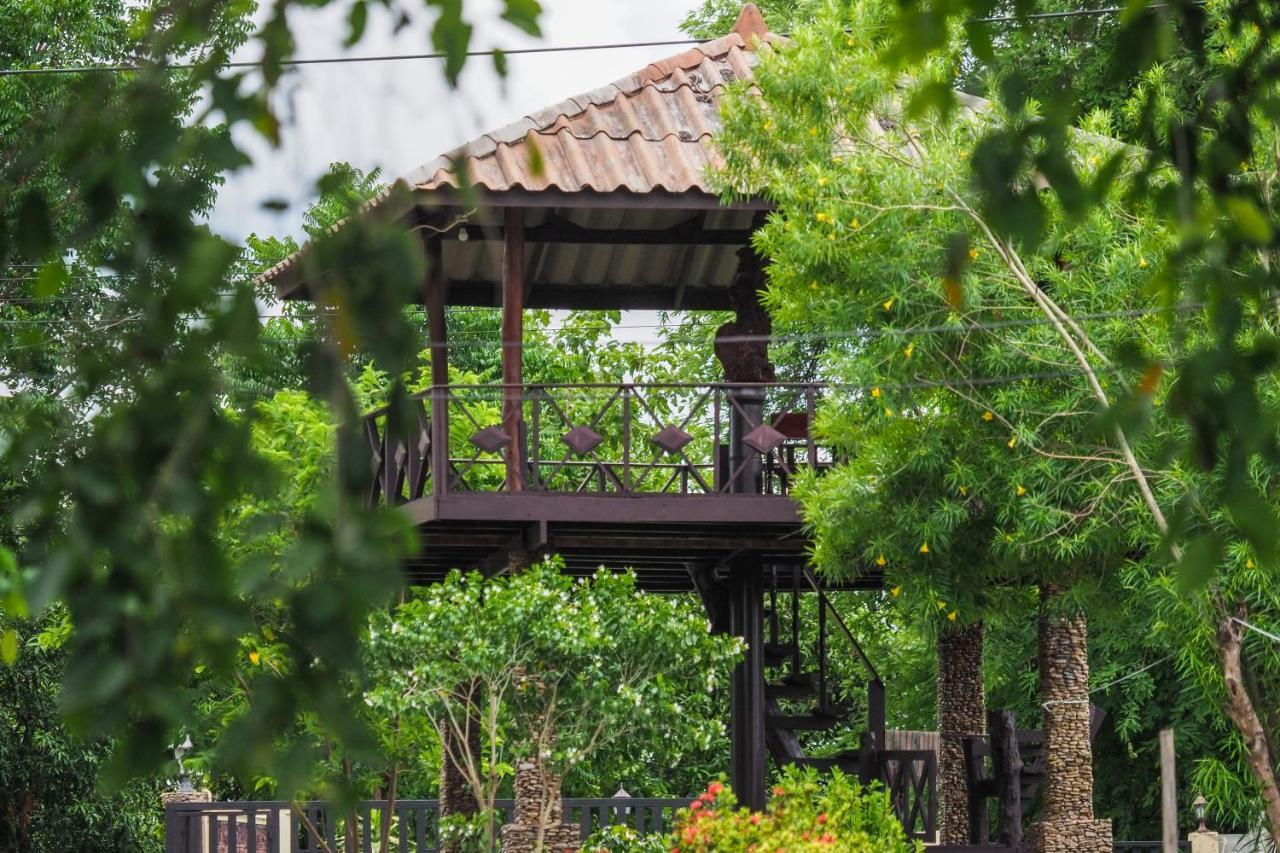 Ratmanee House Hotel Kanchanaburi Exterior foto