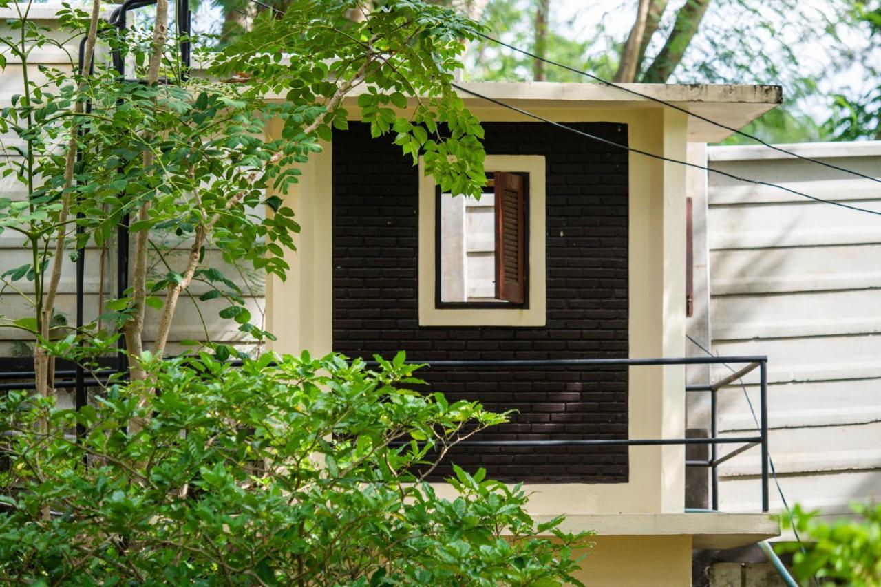 Ratmanee House Hotel Kanchanaburi Exterior foto